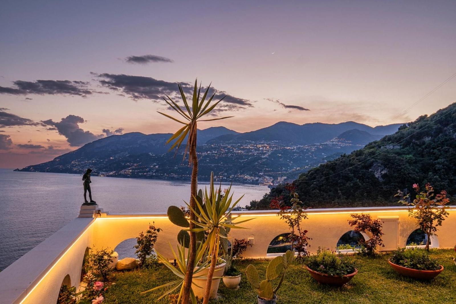 Villa Costanza Amalfi Coast Maiori Eksteriør billede